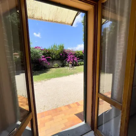 Bouganvilles Apartment